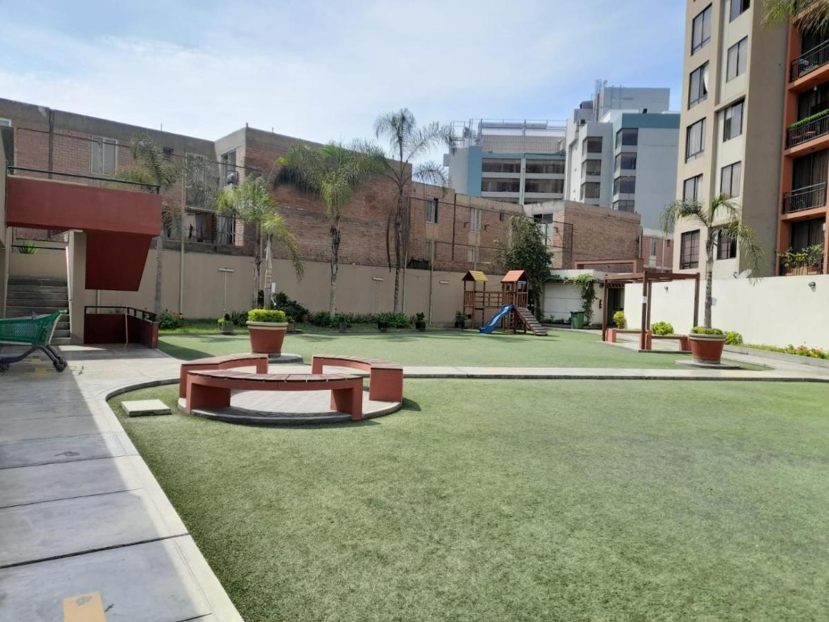 Departamento Completo Surquillo/Miraflores Lima Zewnętrze zdjęcie